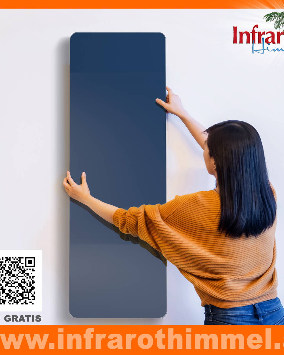 Blaue Celsius T4 Infrarotheizung mit 550 Watt im schmalen vertikalen Format